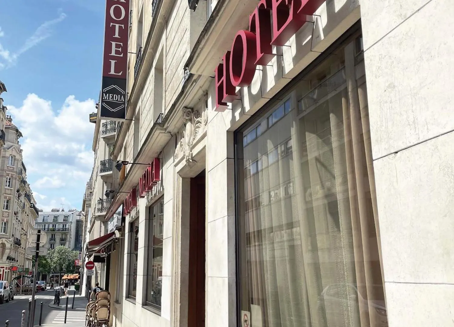 Hotel Media 3*